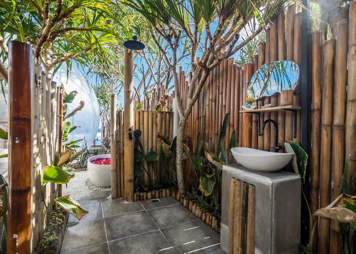 Bubble 4 - Romantic With Bath 2* Uluwatu